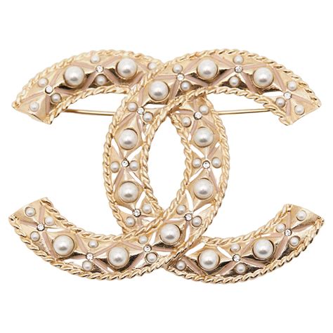 chanel brooch 2018 price|chanel brooch cheap.